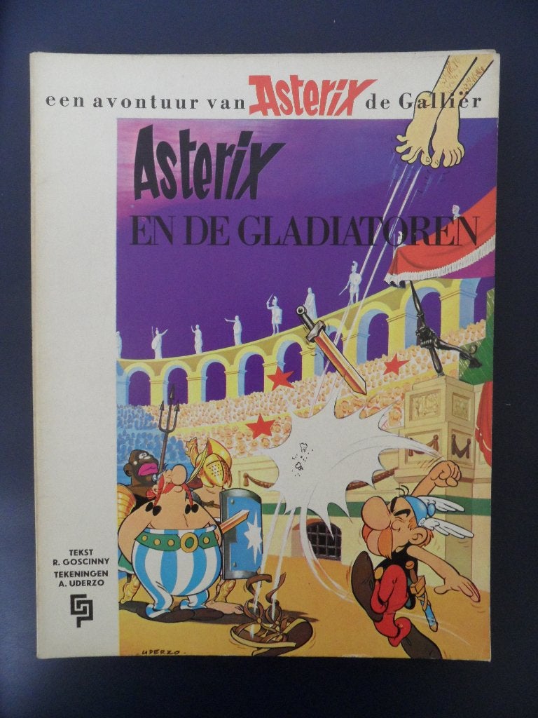 Asterix. Nr 5, 14 en 15., Meerdere stripboeken, Ophalen of Verzenden, Gelezen