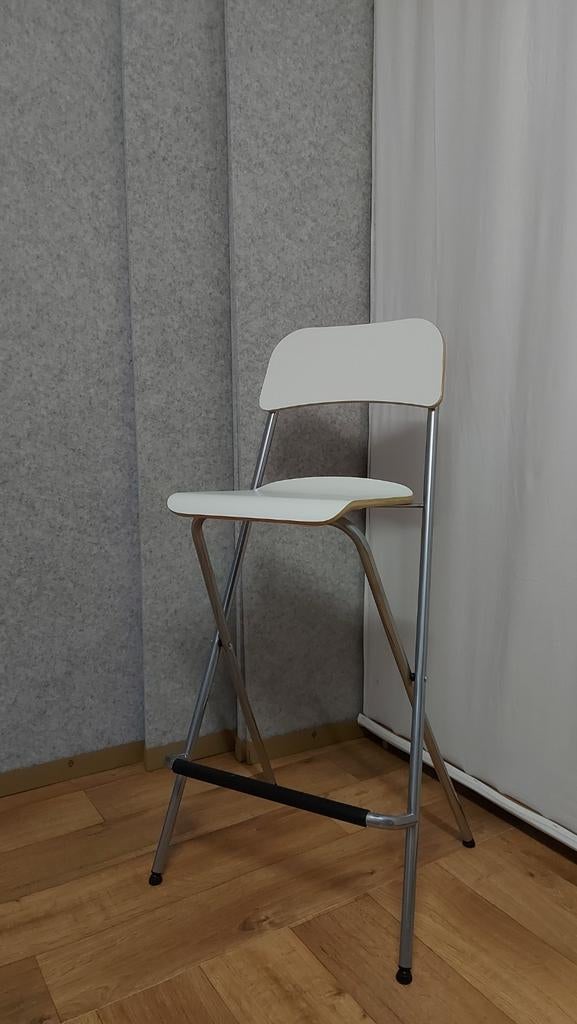3 barkrukken: rugleuning, voetsteun, wit-chroom, opklapbaar, Ophalen, Met voetsteun, Zo goed als nieuw, 90 cm of meer