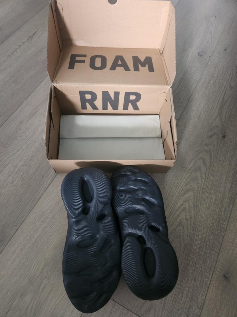 Yeezy Foam runners, Kleding | Heren, Schoenen, Zwart, Boots, Nieuw, Ophalen of Verzenden