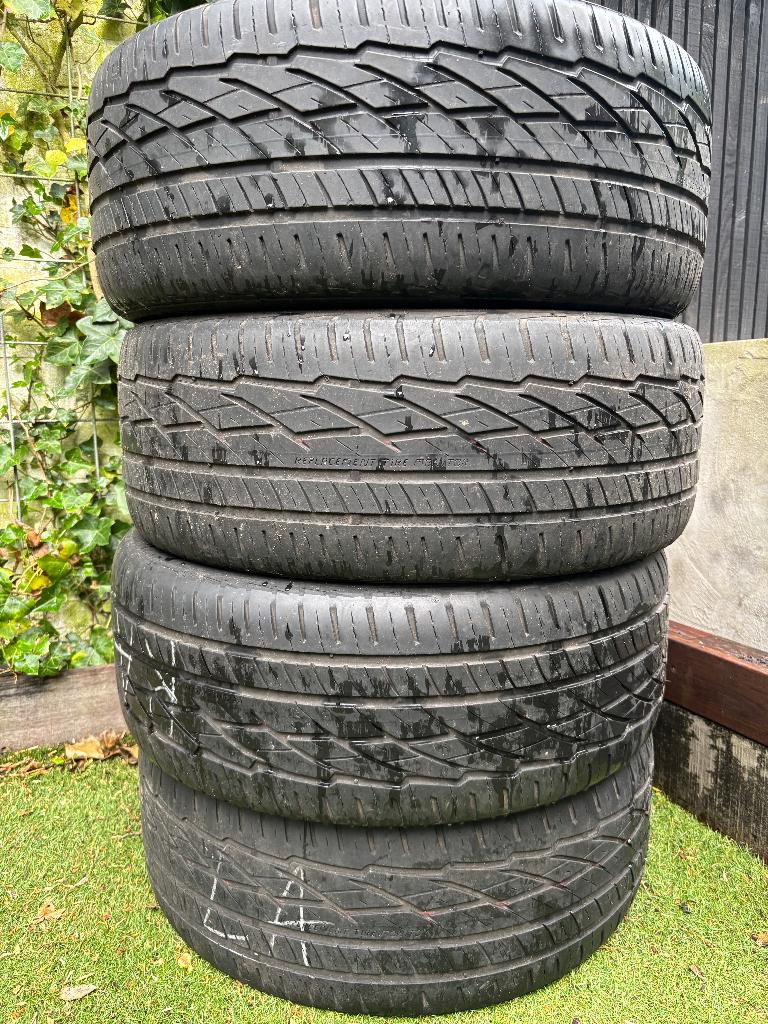 GRABBER GT Banden Set - Gebruikt - Zomerbanden 255/50 R20, Ophalen, Gebruikt, 255 mm, Band(en)