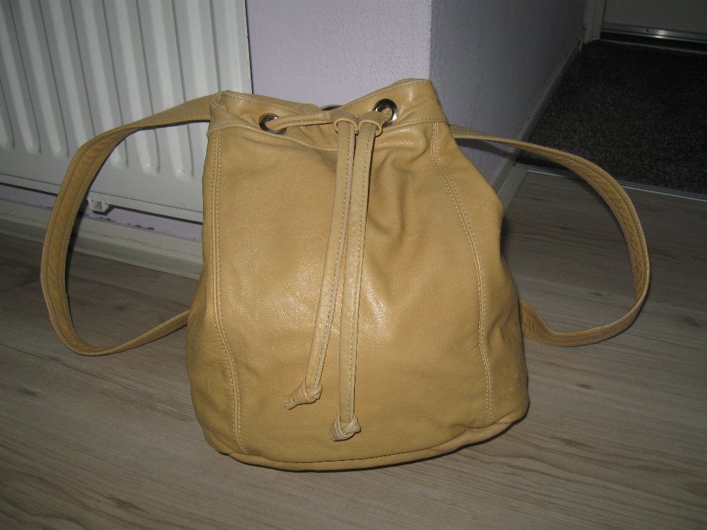 BEYOND RETRO leren rugtas schoudertas goede staat, Ophalen of Verzenden, Zo goed als nieuw, Overige kleuren, Leer