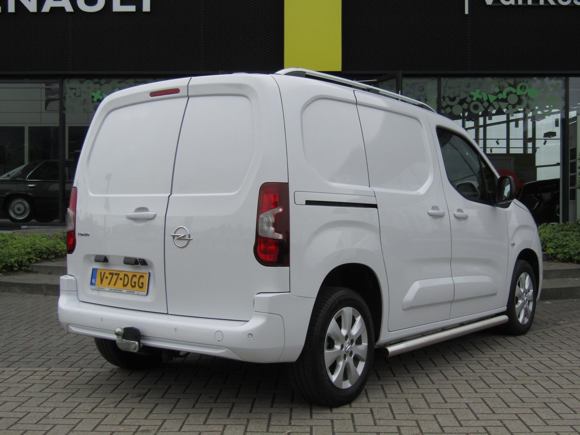 OPEL Combo Cargo GB 1.5 Diesel 131pk L1H1 Aut Edition / Trek, Gebruikt, 4 cilinders, Wit, Origineel Nederlands