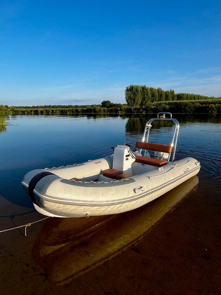 Zefir RIB 4.20m | 5 pers. | 15 PK 4-takt | Incl. trailer, Gebruikt, 4 m, Afdekzeil, 75 pk