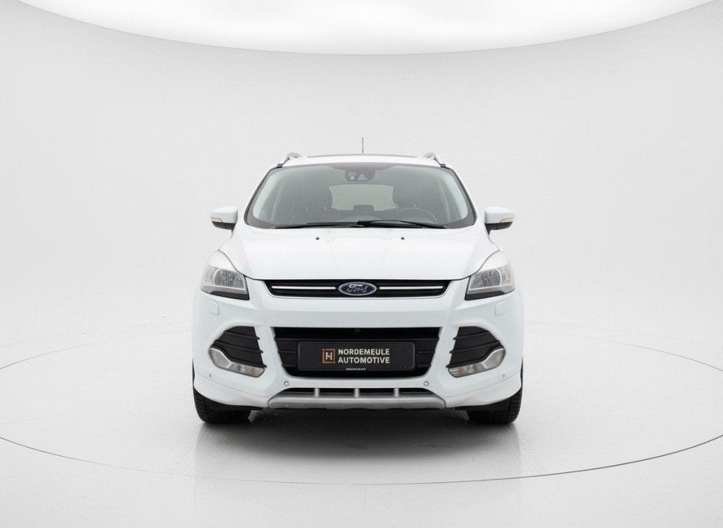 Ford KUGA 1.6 TITANIUM PL. 4WD, AUT, Camera, Navi, Auto's, Ford, Euro 5, Gebruikt, 4 cilinders, Wit