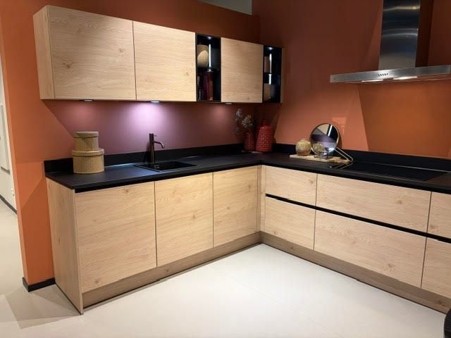 Showroom keuken Hello Kitchen Duiven Eiken Hout., Overige typen, Ophalen, Nieuw, Hout