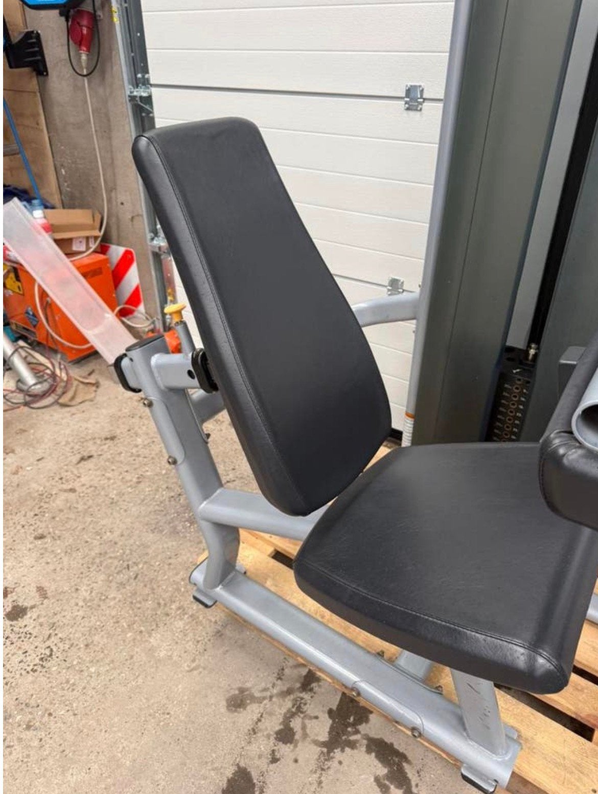 Matrix seated leg curl met 68 kg / fitness / gym / hamstring, Sport en Fitness, Ophalen, Benen, Gebruikt, -