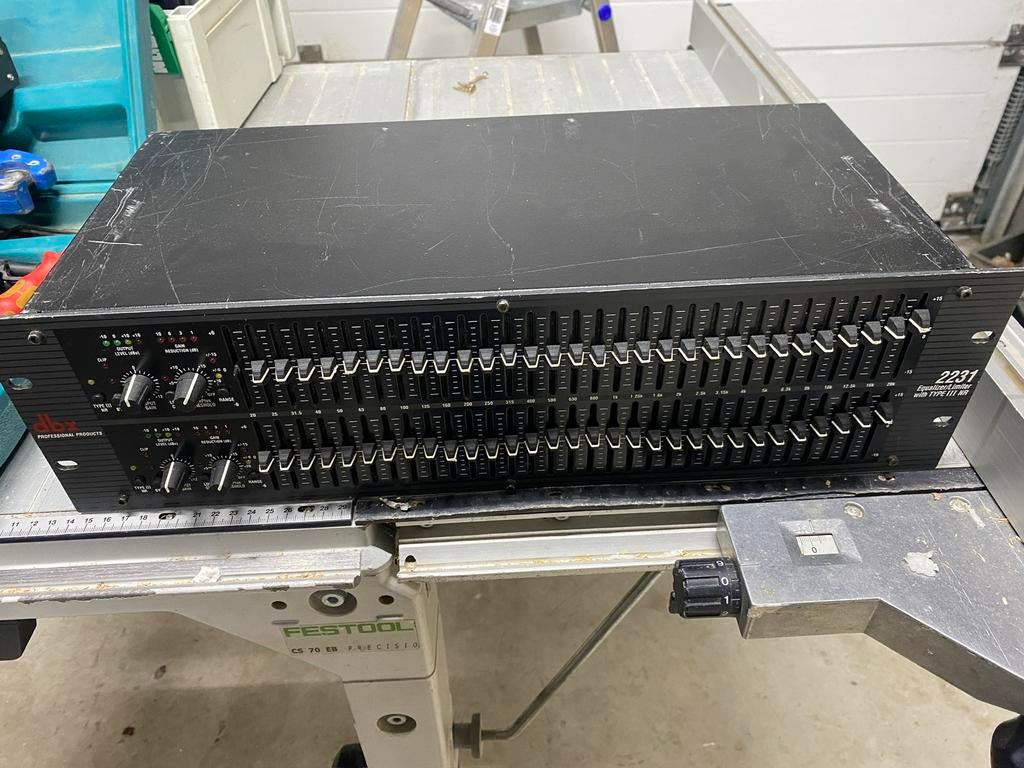Dbx 2231 equalizer, Muziek en Instrumenten, Ophalen of Verzenden, Zo goed als nieuw, Equalizer