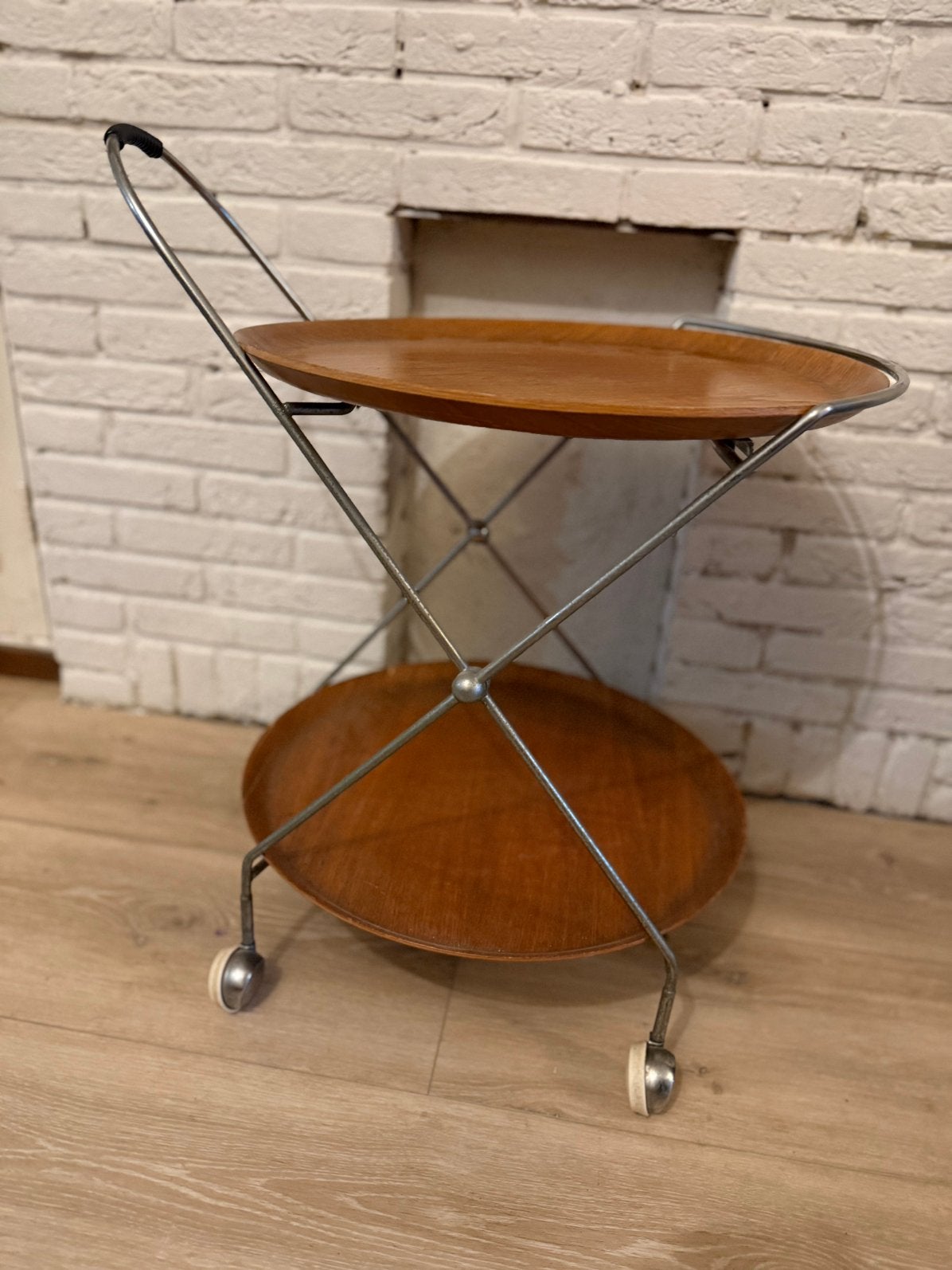 Johnson Brickan Sweden vintage serveerwagen  | Jaren 60/70, Ophalen of Verzenden, Zo goed als nieuw, Te, 60 cm of meer