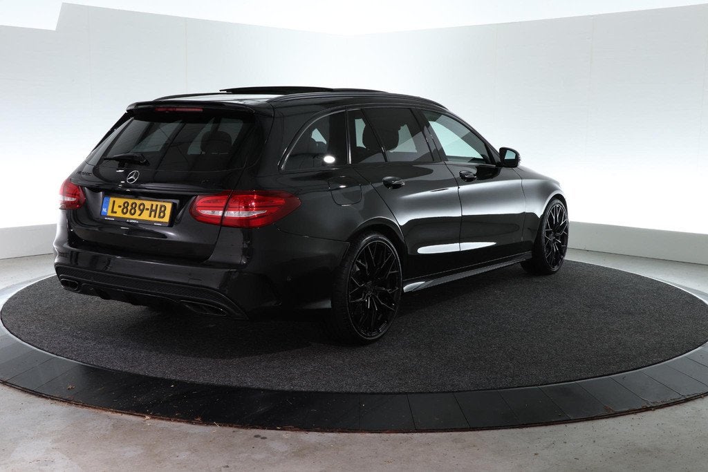 Mercedes-Benz C-klasse Estate 450 AMG 4MATIC | SCHUIF-KANTEL, Auto's, Mercedes-Benz, Stof, Euro 6, 367 pk, Automatische klimaatregeling