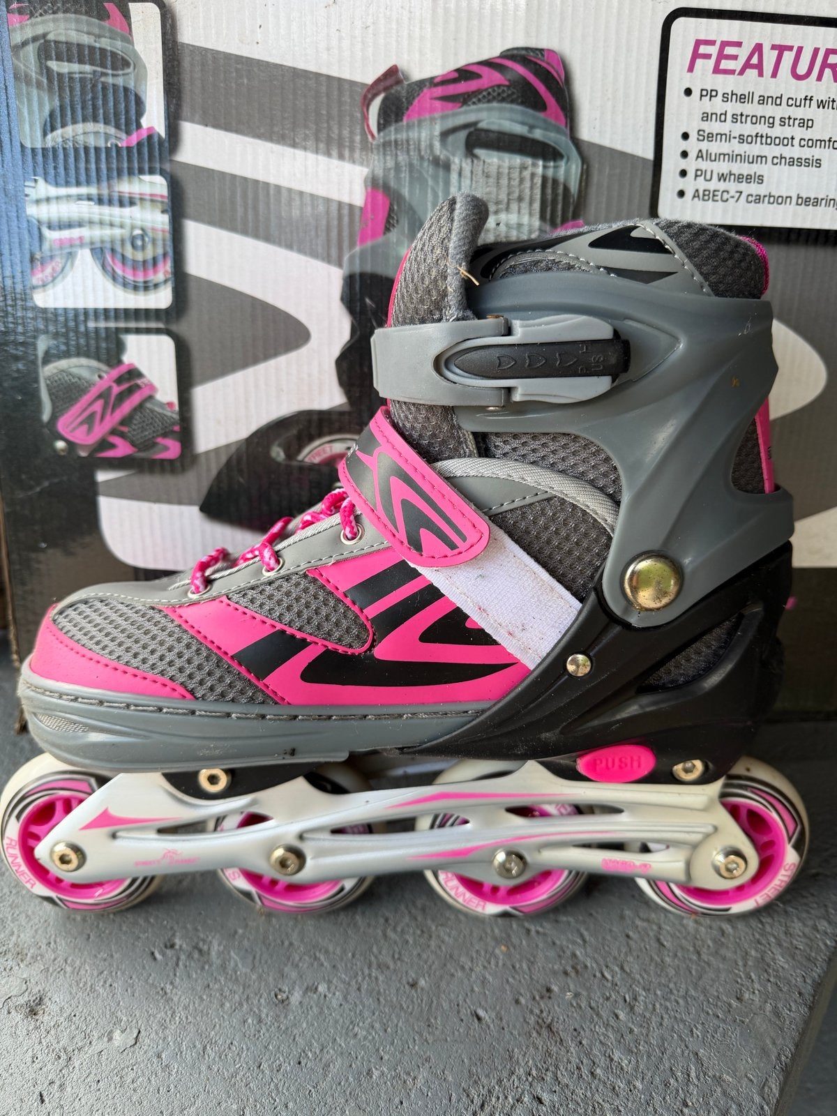 Verstelbare roze/grijze inline skates, Sport en Fitness, Verstelbaar, Kinderen, Ophalen of Verzenden, Zo goed als nieuw