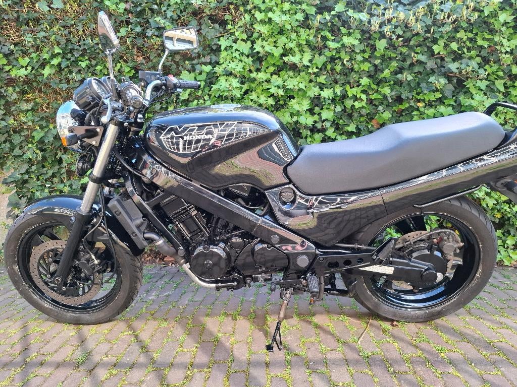 honda ntv 650 te koop, Motoren, Cardan-aandrijving, 2 cilinders, Gebruikt, Particulier