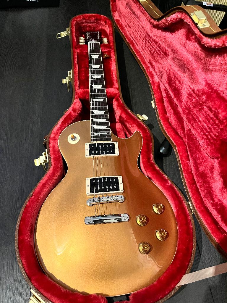 Gibson Slash Victoria Les Paul Goldtop 2024 in Nieuwstaat, Muziek en Instrumenten, Snaarinstrumenten | Gitaren | Elektrisch, Zo goed als nieuw