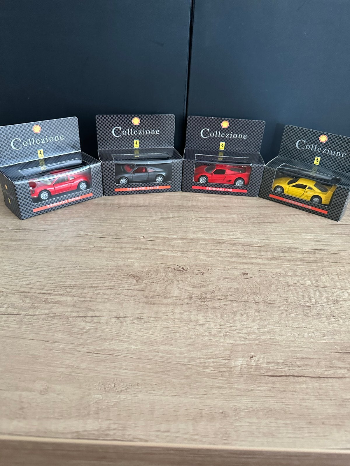 Shell Collezione Ferrari Dino, 348TS, F50, F40 modelauto's, Ophalen of Verzenden, Nieuw, Auto, Overige merken