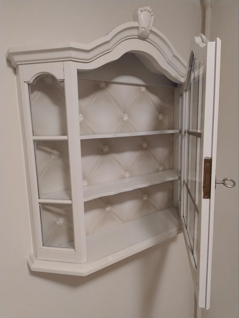Unieke vitrinekast met Chesterfield Motief, Ophalen, Klassiek, Modern, Chesterfield, Met deur(en), Glas