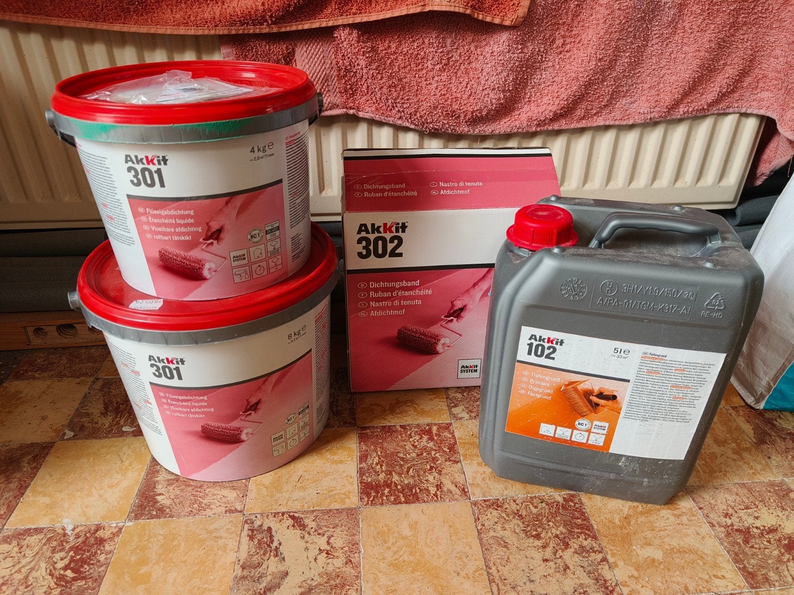 Akkit 301, 302, 102 verdichtingsset 11 kilo, 10 tot 15 liter, Ophalen, Gebruikt, Wit