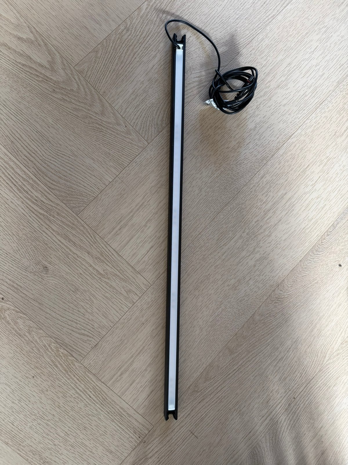 IKEA SILVERGLANS LED-strip 60 cm Antraciet ( 205.292.17), Ophalen of Verzenden, Zo goed als nieuw