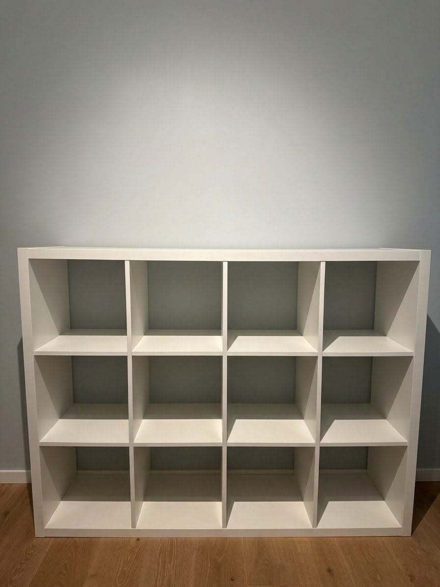 Witte IKEA kast met 12 vakken, Ophalen of Verzenden, Zo goed als nieuw