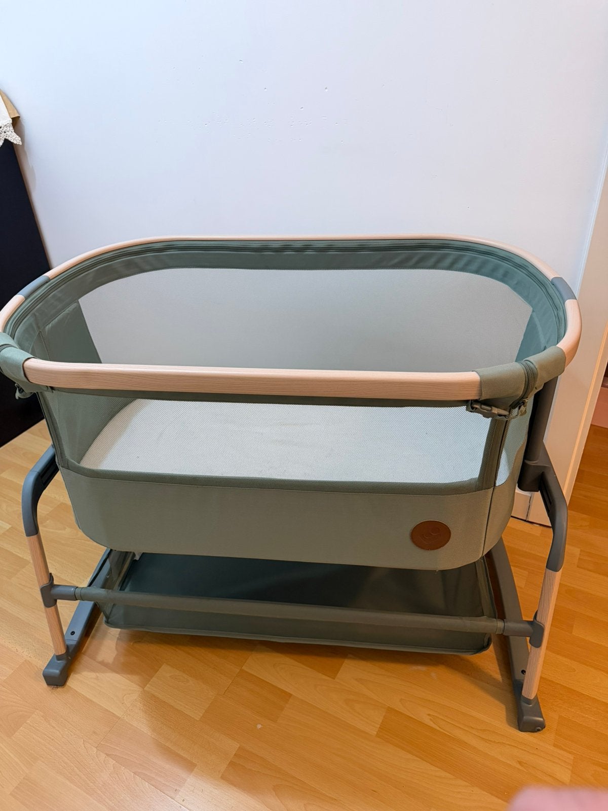 Maxi cosi Iora co-sleeper with fitted sheets, Kinderen en Baby's, Babywiegjes en Ledikanten, Gebruikt, Overige typen, Ophalen
