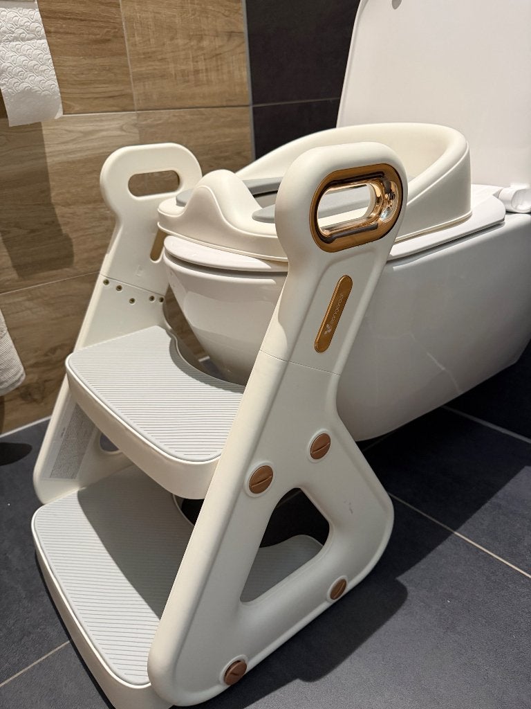 Toilettrainer met trap / wc verkleiner, Ophalen, Zo goed als nieuw