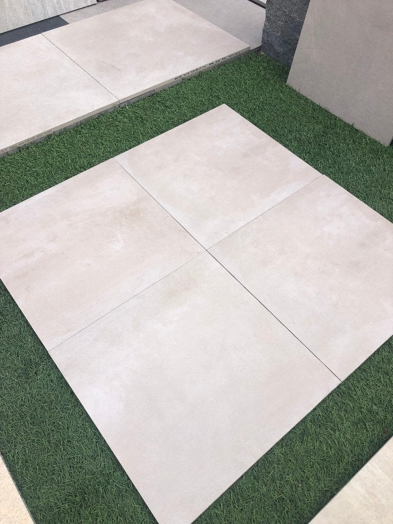 keramische terrastegels 60x60x2 cm zandkleur restant partij, Keramiek, Nieuw, Ophalen of Verzenden, 10 m² of meer