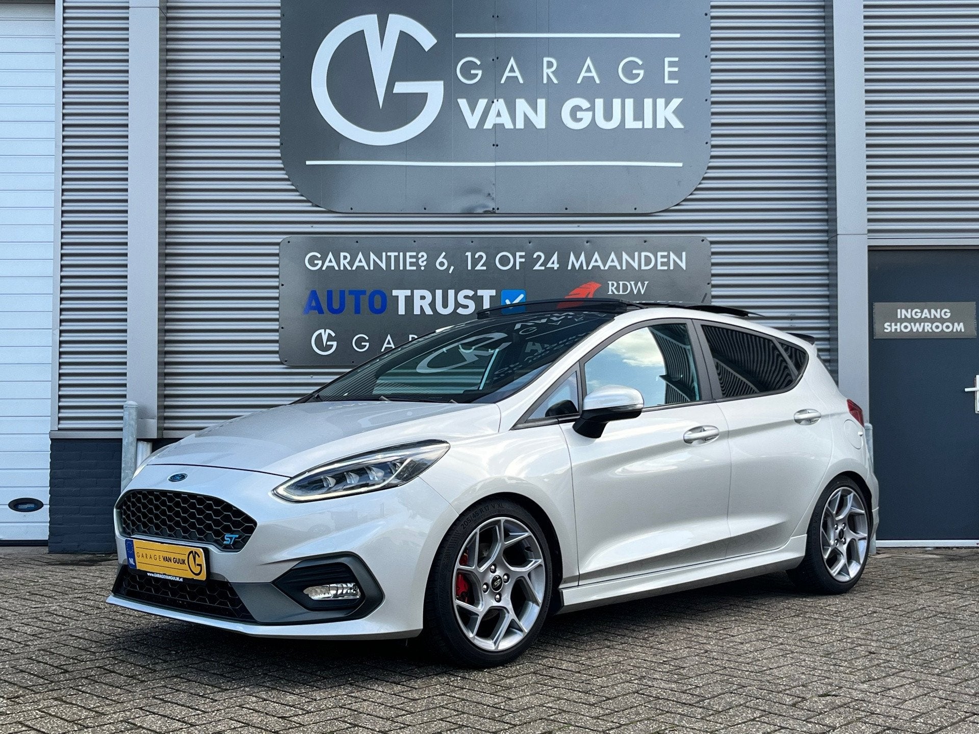 Ford Fiesta 1.5 ST-3 200PK! Panodak,Recaro,Navi,Clima,Cruise, Auto's, Voorwielaandrijving, Dealer onderhouden, 1188 kg, Origineel Nederlands