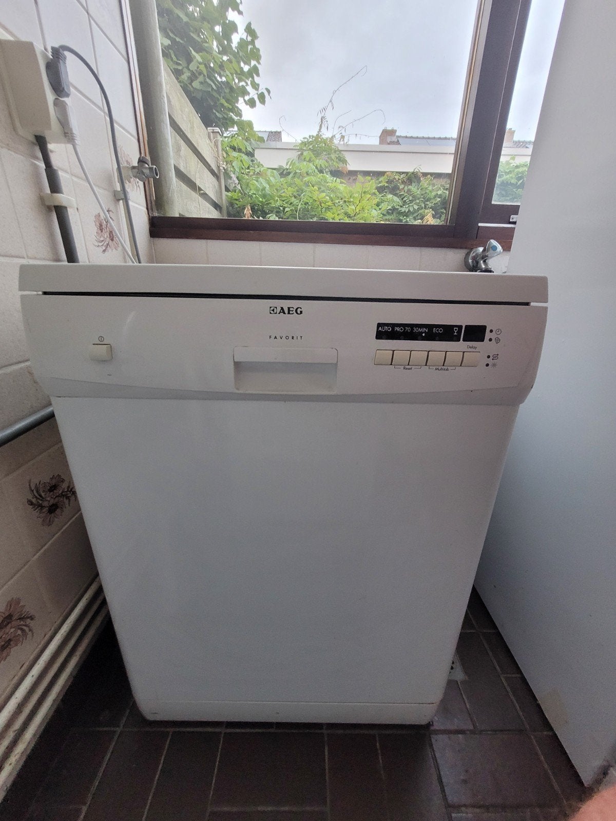AEG Vaatwasmachine, Witgoed en Apparatuur, Vaatwasmachines, Ophalen, Gebruikt, 85 tot 90 cm