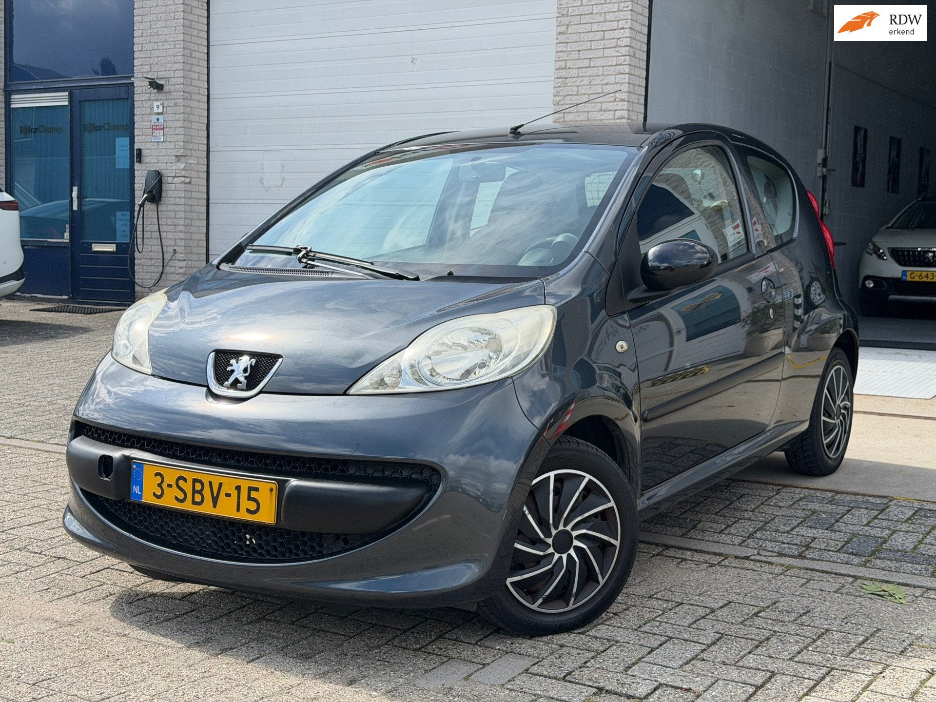 Peugeot 107 1.0-12V XR/ 3drs/ 1jaar apk/ airco/ EL-ramen/ ze, Voorwielaandrijving, Gebruikt, 765 kg, 4 stoelen