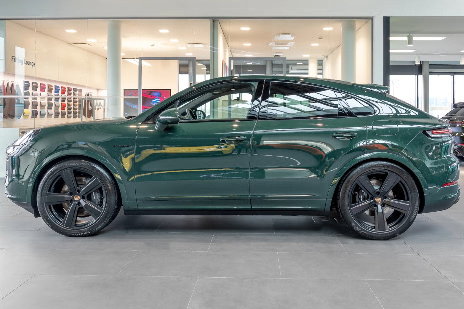 Porsche Cayenne Coupé 3.0 E-Hybrid Black Edition I BOSE® I, Auto's, Automaat, Gebruikt, Zwart, 2995 cc