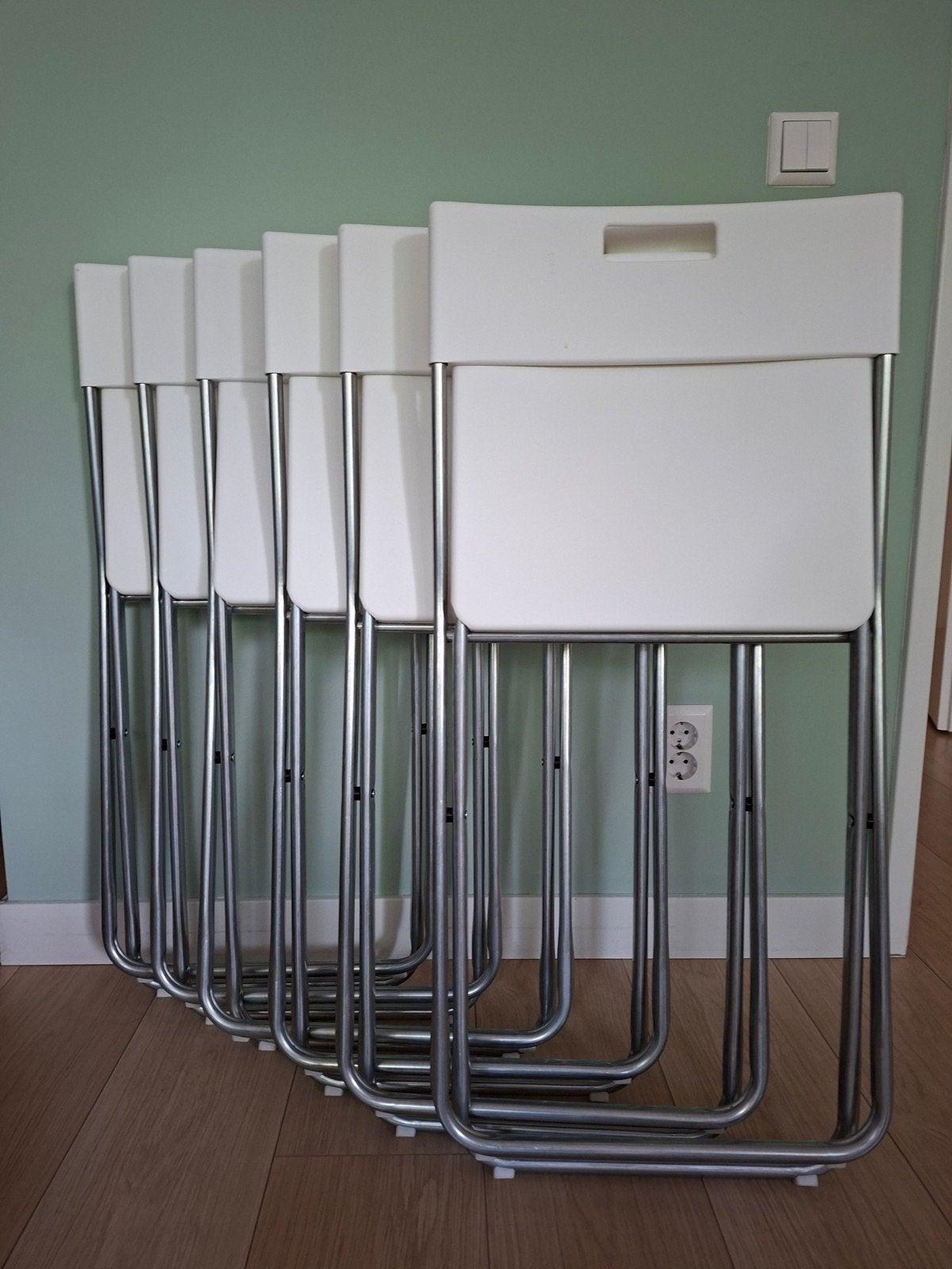 Zes oklapbare stoelen, Huis en Inrichting, Ophalen, Twee, Wit, Zo goed als nieuw