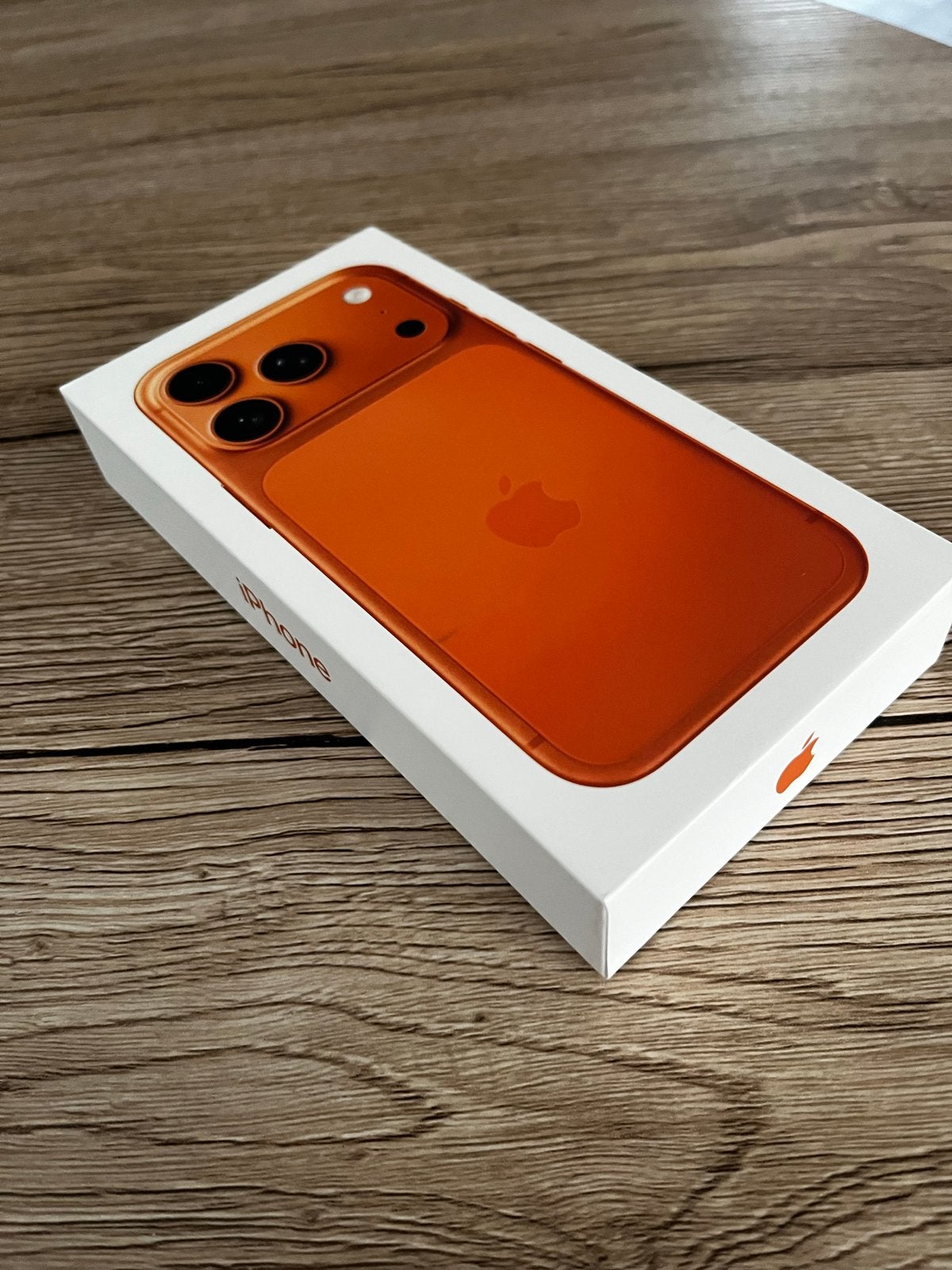 Apple iPhone 17 Pro 256GB Cosmic Orange (geseald), Telecommunicatie, Nieuw, Zonder simlock, Ophalen, 256 GB