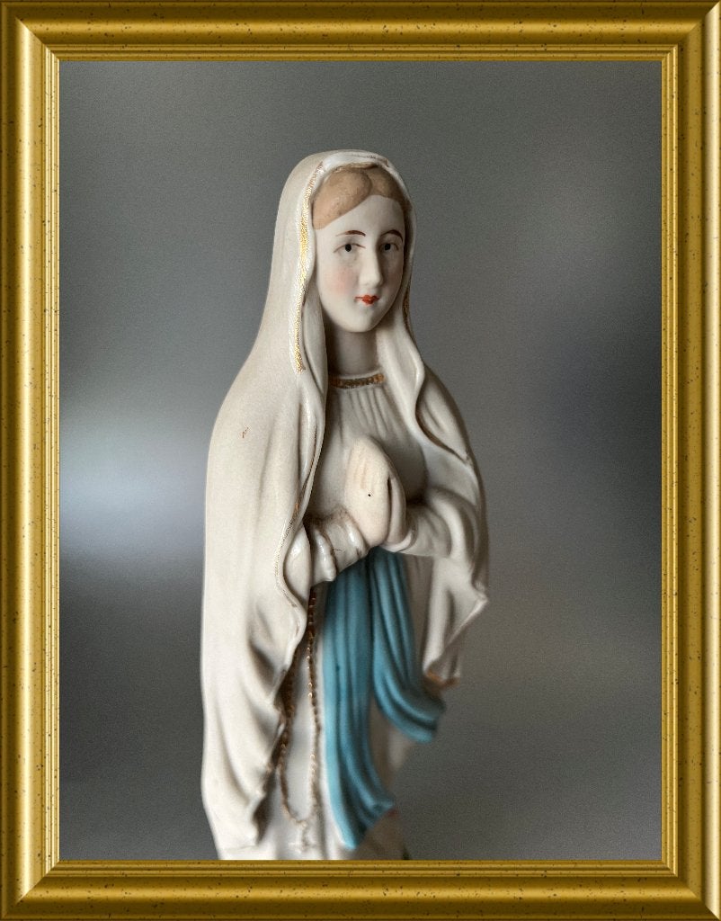 Antiek biscuit porseleinen Maria beeld, Lourdes, Antiek en Kunst, Antiek | Religie, Ophalen of Verzenden