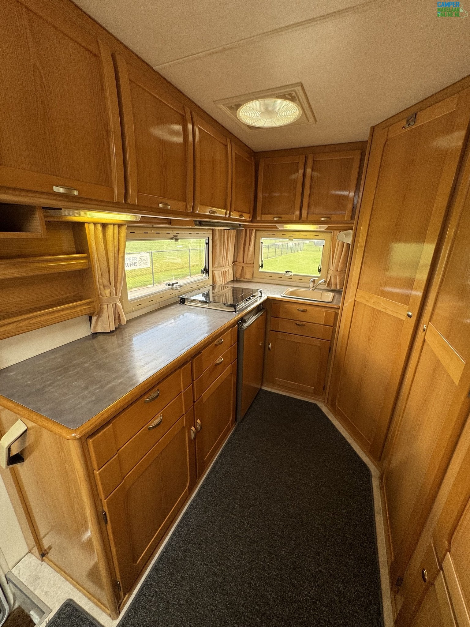 Foto 16 van Eura Mobil Maxi 640 LS | Top staat | Goed onderhouden | Ruim