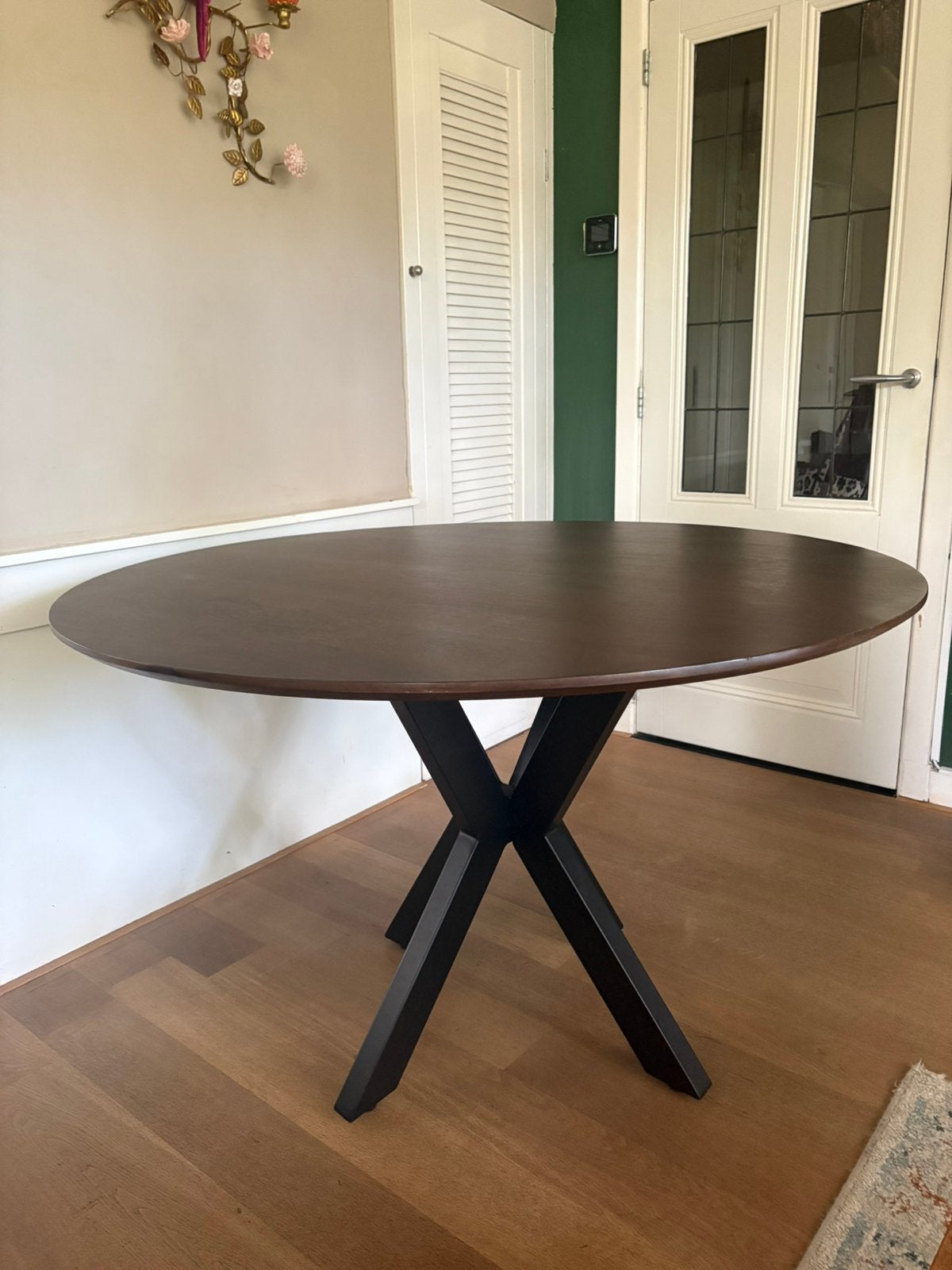 Splinternieuwe ronde eettafel (1.30), Ophalen, Nieuw, Rond, 100 tot 150 cm