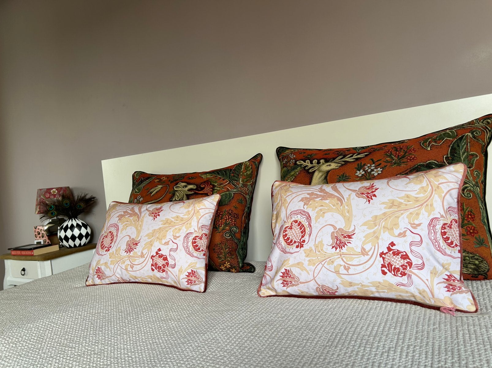Decoratieve kussenhoes 5035 cm – William Morris designstof, Huis en Inrichting, Ophalen of Verzenden, Nieuw, Vierkant