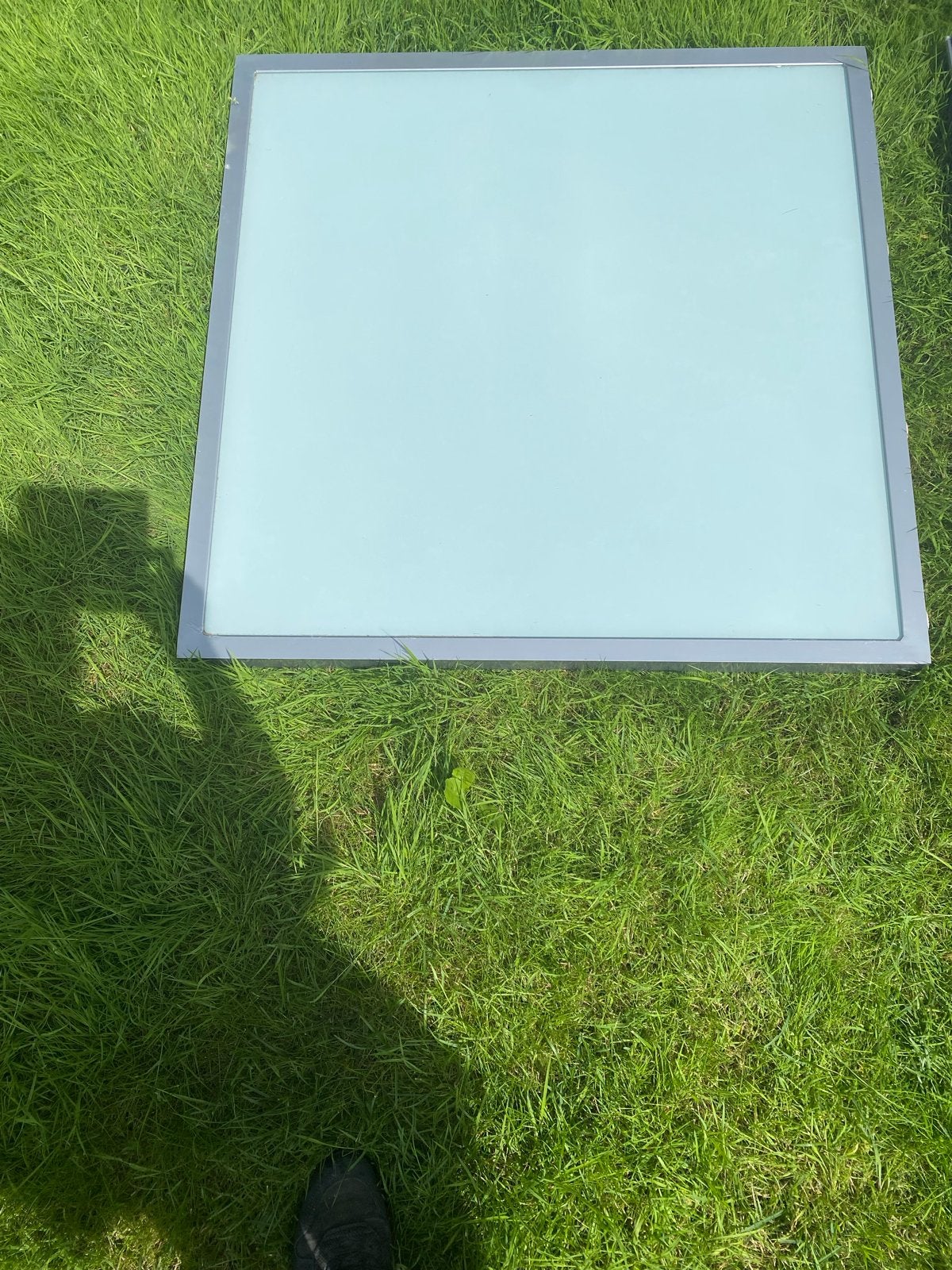 Nieuwe tuintafel staal met glas, H74xB90xH90, Ophalen, Nieuw, Vierkant, Metaal