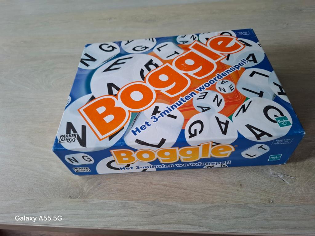 Boggle - Het 3-minuten woordenspel, Parker / Hasbro, Gebruikt, Ophalen of Verzenden, Een of twee spelers
