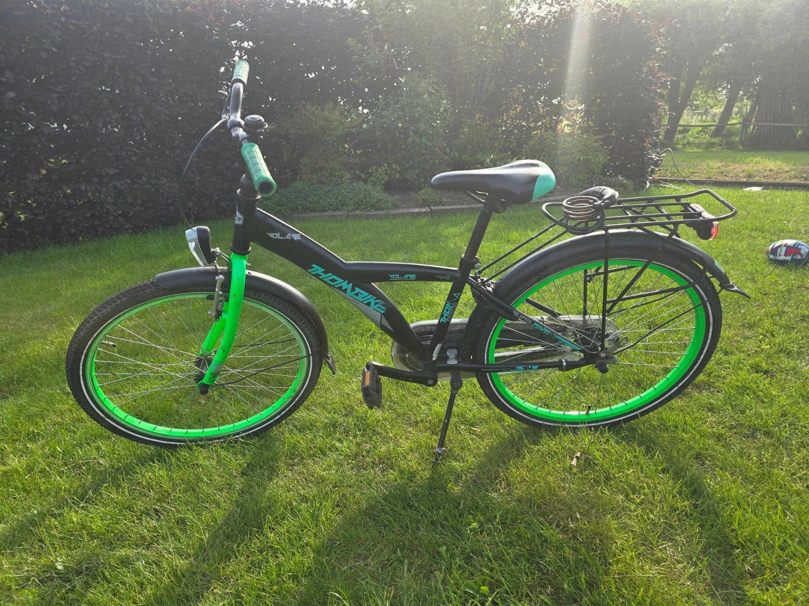 Thom Bike kinderfiets 24 inch - Zwart/Groen, Fietsen en Brommers, Overige merken, Terugtraprem, Gebruikt, Minder dan 49 cm