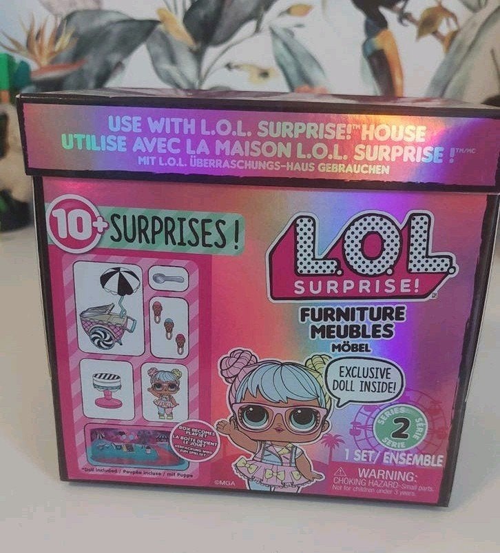 L.O.L. Surprise doosje, Ophalen of Verzenden, Zo goed als nieuw