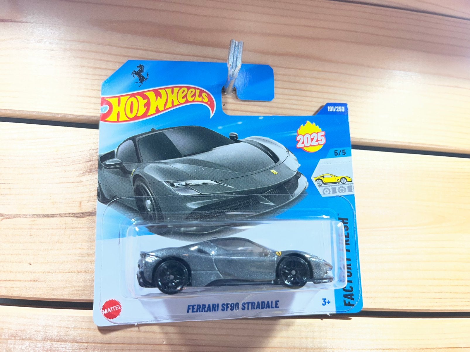 Ferrari SF90 Stradale hotwheels, Ophalen of Verzenden, Zo goed als nieuw, Auto