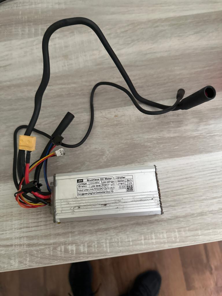 V20 Pro Controller voor E-bike/Scooter - 48V Borstelloos, Computers en Software, Interne voedingen, Zo goed als nieuw, Ophalen of Verzenden