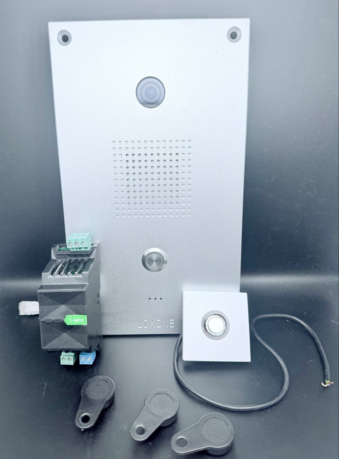 Loxone Intercom One Wire Extension & 3-Button Set, Ophalen of Verzenden, Gebruikt