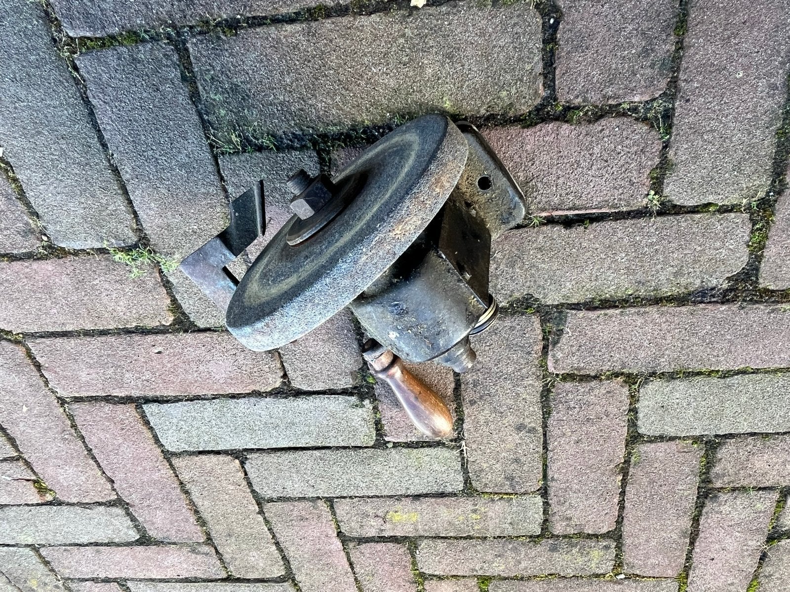 Oude handslijpmachine met slinger, Ophalen of Verzenden, Gebruikt, Overige typen