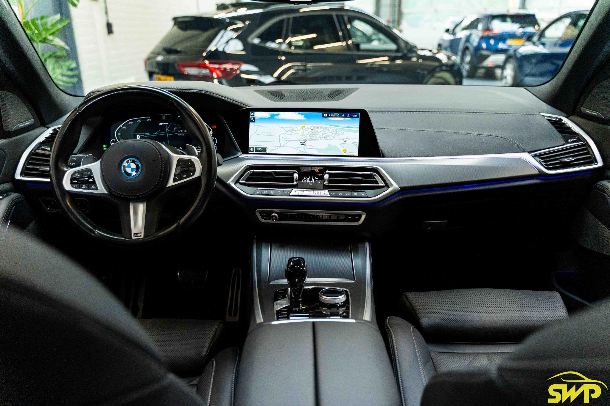 BMW X5 xDrive45e High Executive | M-sport | Laser | HUD | Dr, Auto's, Automaat, Gebruikt, 394 pk, Blauw