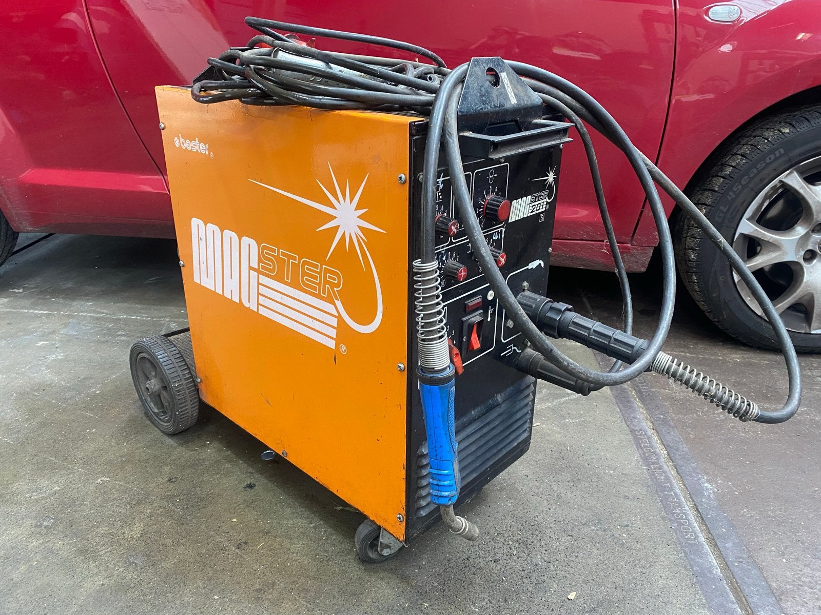Robuster Macmaster 201 S lasapparaat - MIG/MAG, Ophalen of Verzenden, Gebruikt, 150 tot 250 ampère, Overige typen