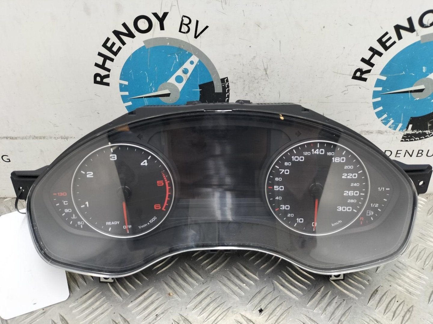 AUDI A6 KLOKKENPANEEL 2018, Auto-onderdelen, Dashboard en Schakelaars, Ophalen of Verzenden, Gebruikt, Stiba lid
