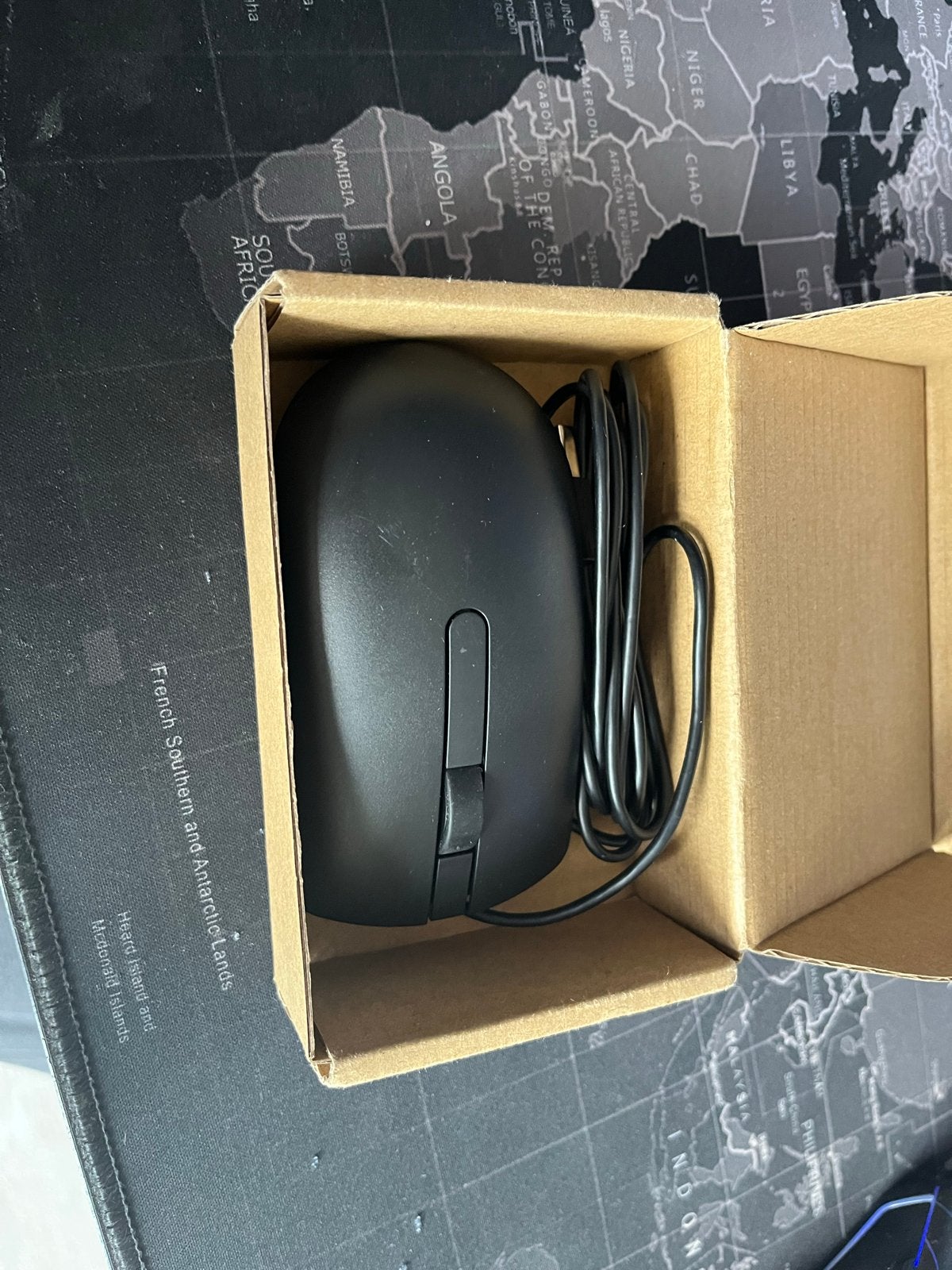 Dell MS116 Bedrade Optische Muis Zwart - Nieuw in doos, Computers en Software, Rechtshandig, Muis, Nieuw, Ophalen of Verzenden