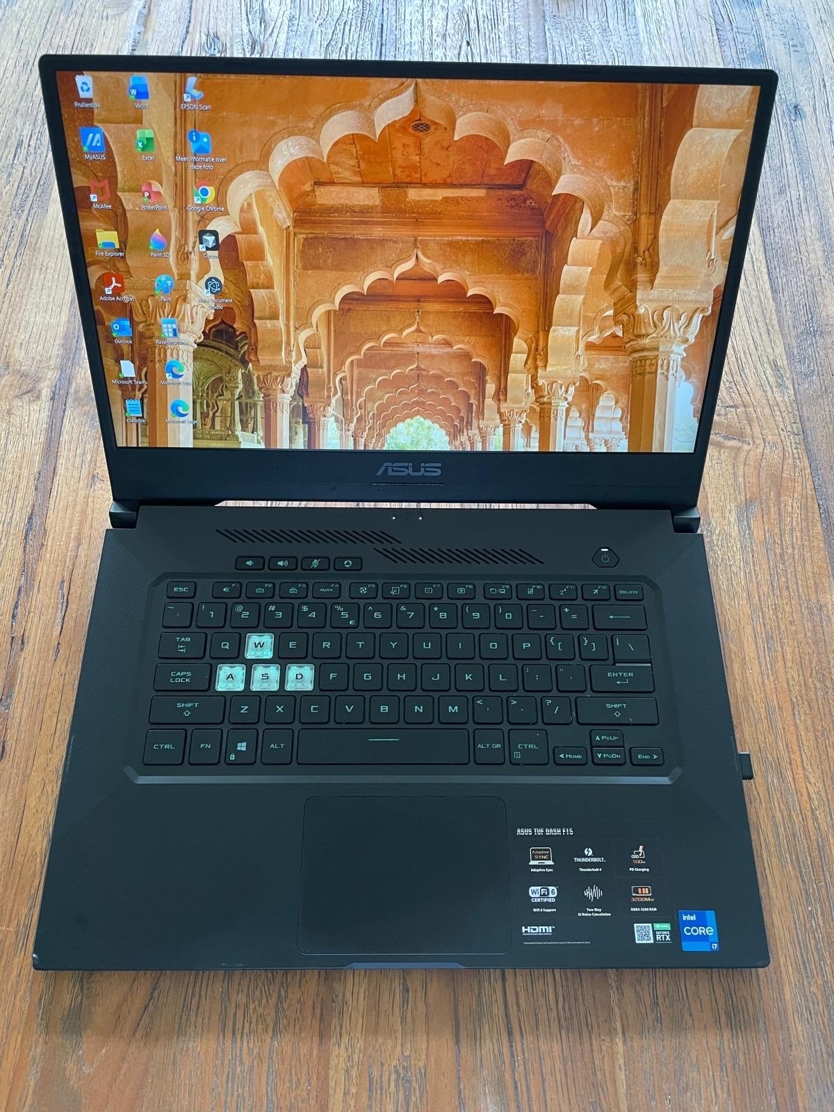 ASUS TUF Dash F15 Gaming Laptop - Intel i7, RTX 3050 Ti