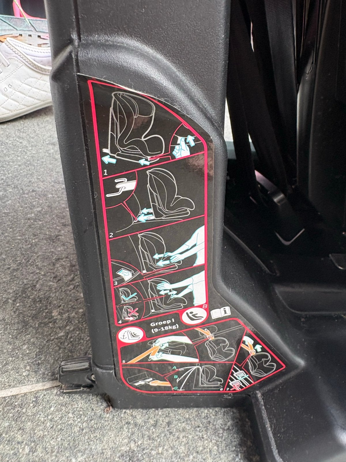 X-Adventure Kidz 123 Autostoel met Isofix (9-36kg), Kinderen en Baby's, Autostoeltjes, Autogordel of Isofix, Gebruikt, Verstelbare rugleuning