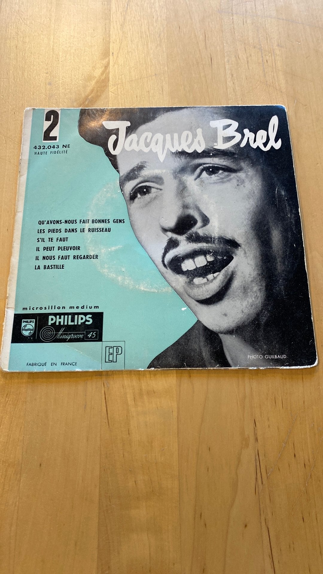 Vinyl single EP Jacques Brel Qu’avons-nous fait bonnes gens, Ophalen of Verzenden, Gebruikt, EP