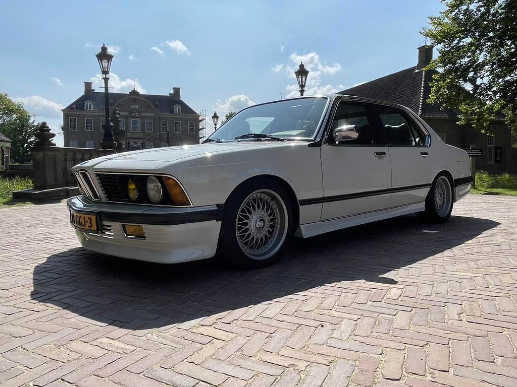 BMW 7-Serie 3.2 I 732 1983 Wit, Automaat, Achterwielaandrijving, Stoelverwarming, Wit